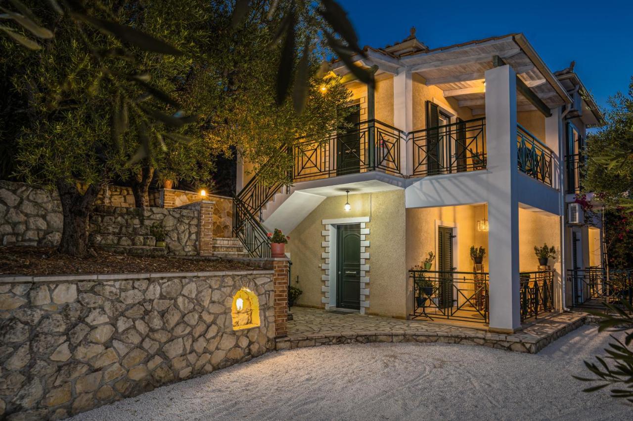 Keri Marathias Pavezzo Villa Exteriér fotografie