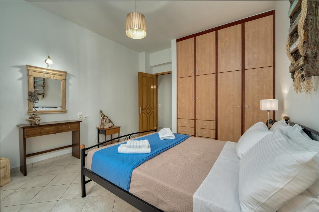 Keri Marathias Pavezzo Villa Exteriér fotografie