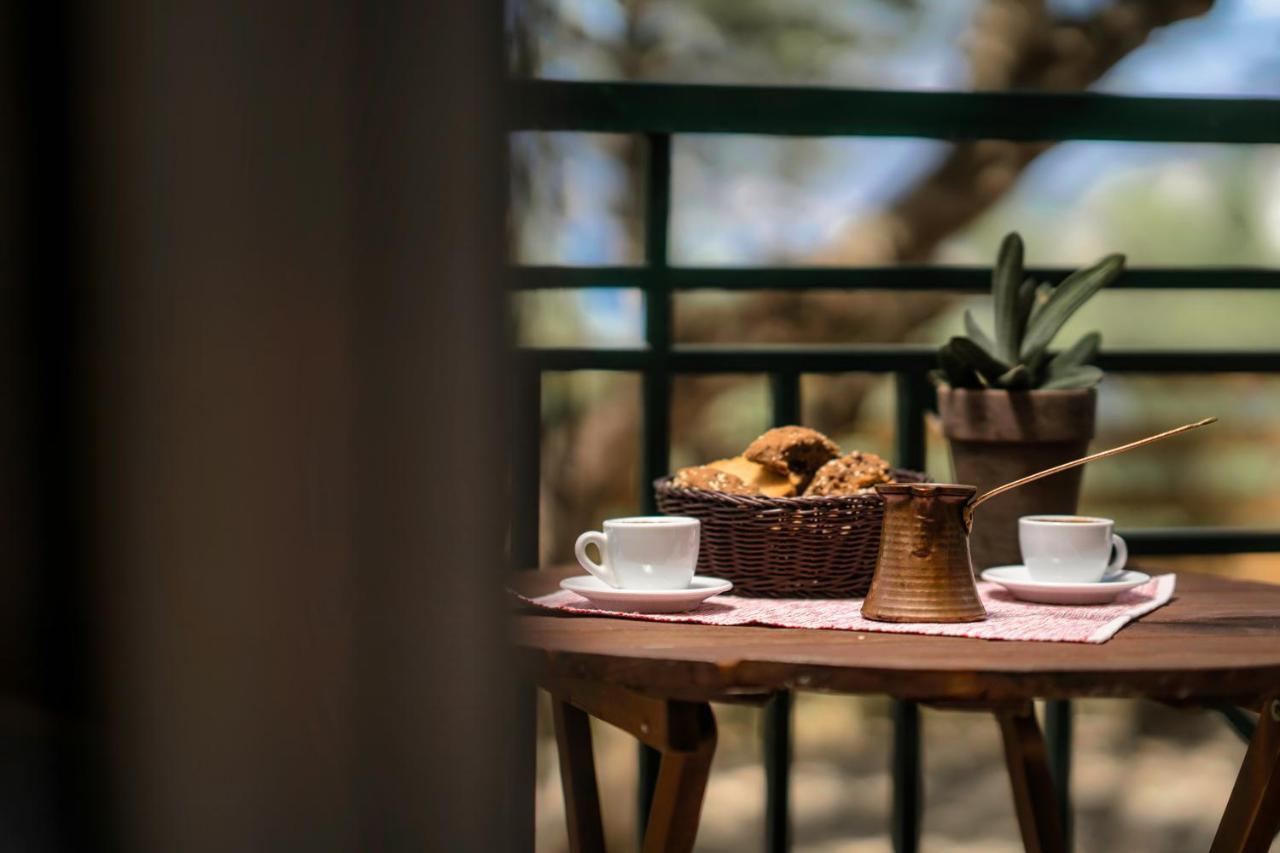 Keri Marathias Pavezzo Villa Exteriér fotografie